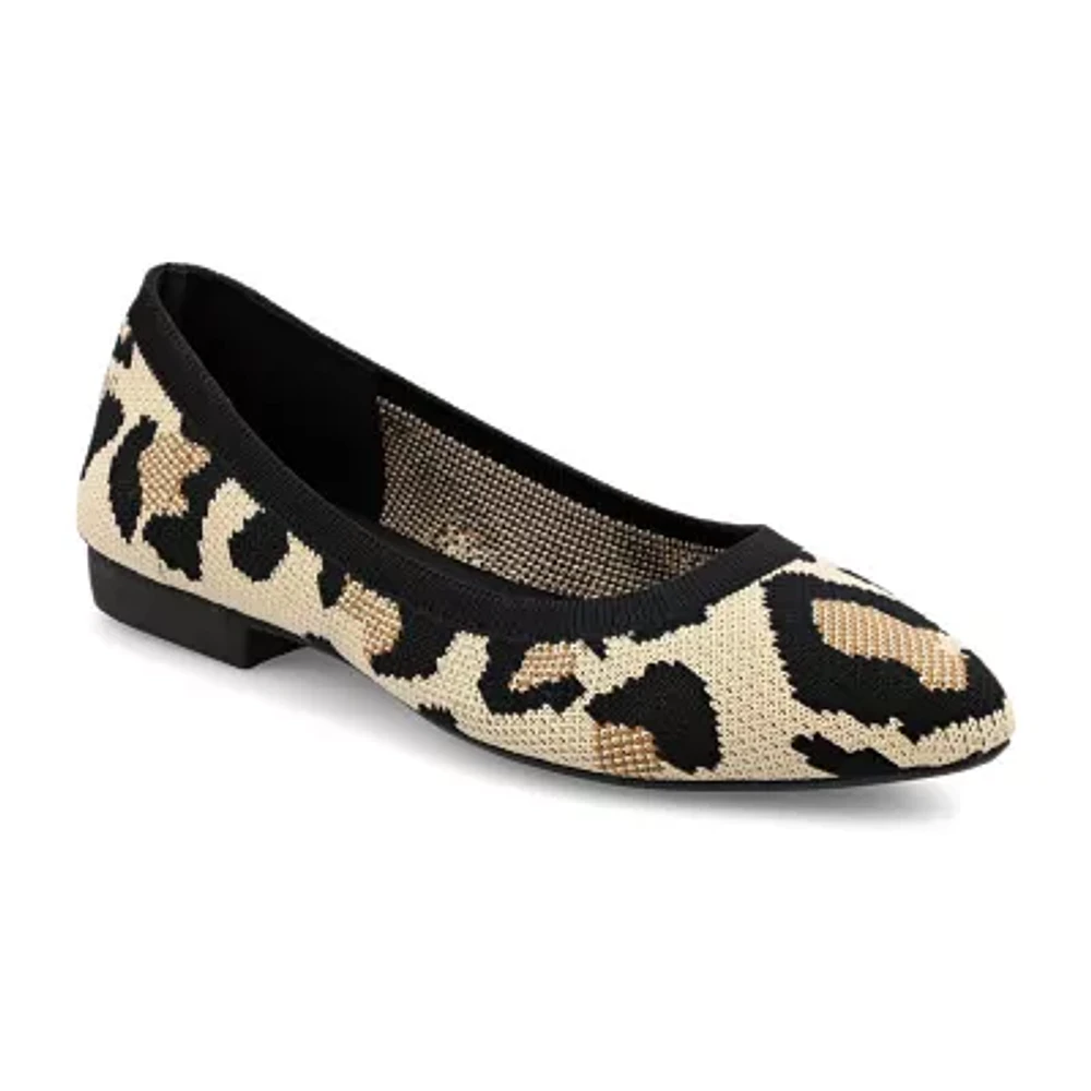 Mia Amore Womens Josey Flat Sandals