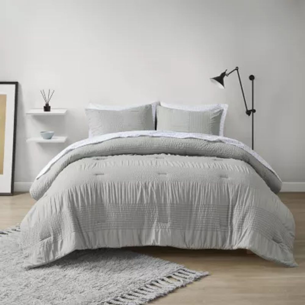 Madison Park Essentials Cirrus Lightweight Comforter Set