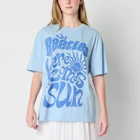 New World The Beatles Here Comes Sun Oversized Womens Crew Neck Short Sleeve Loose Fit Juniors Graphic T-Shirt