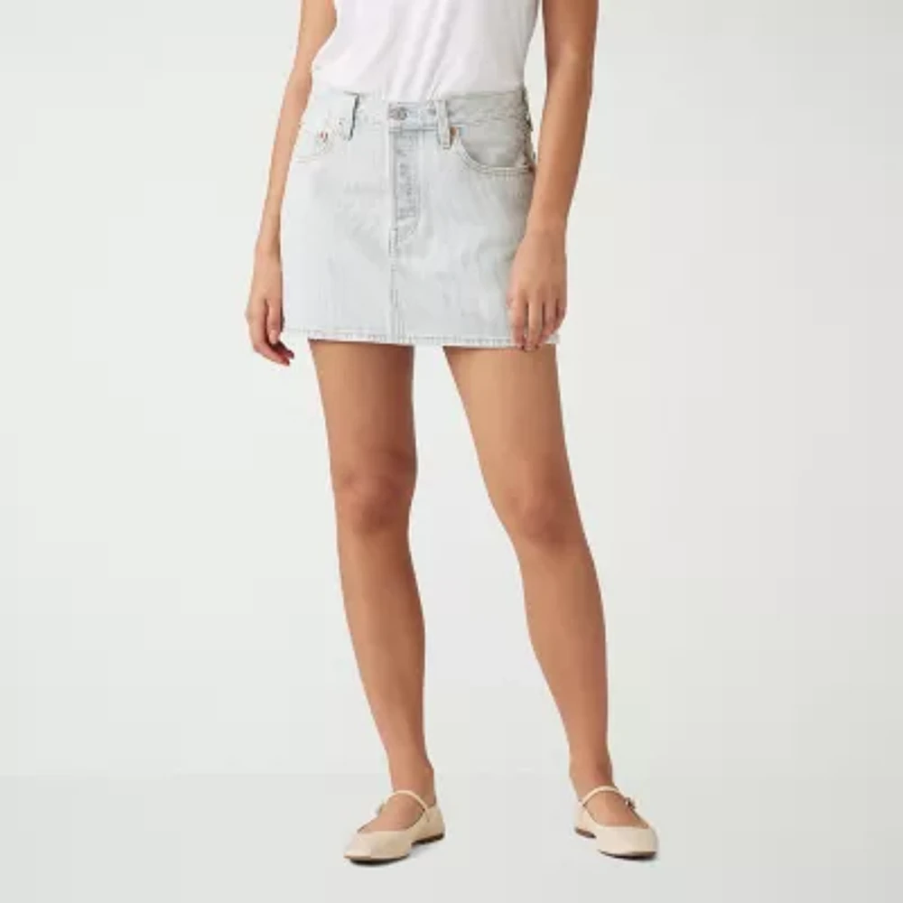 Levi's® Womens Mid Rise Mini Denim Skirt
