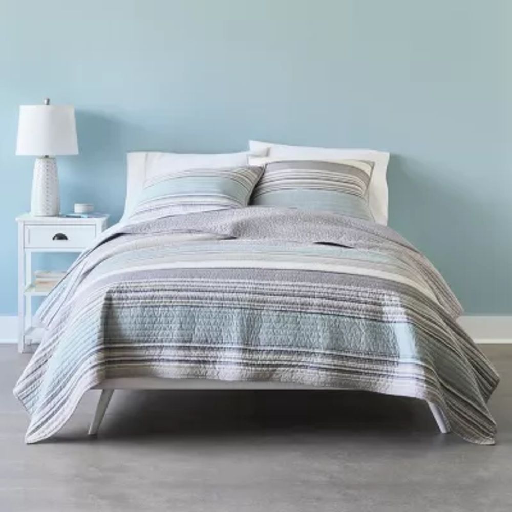 Home Expressions Reagan Stripe Quilt
