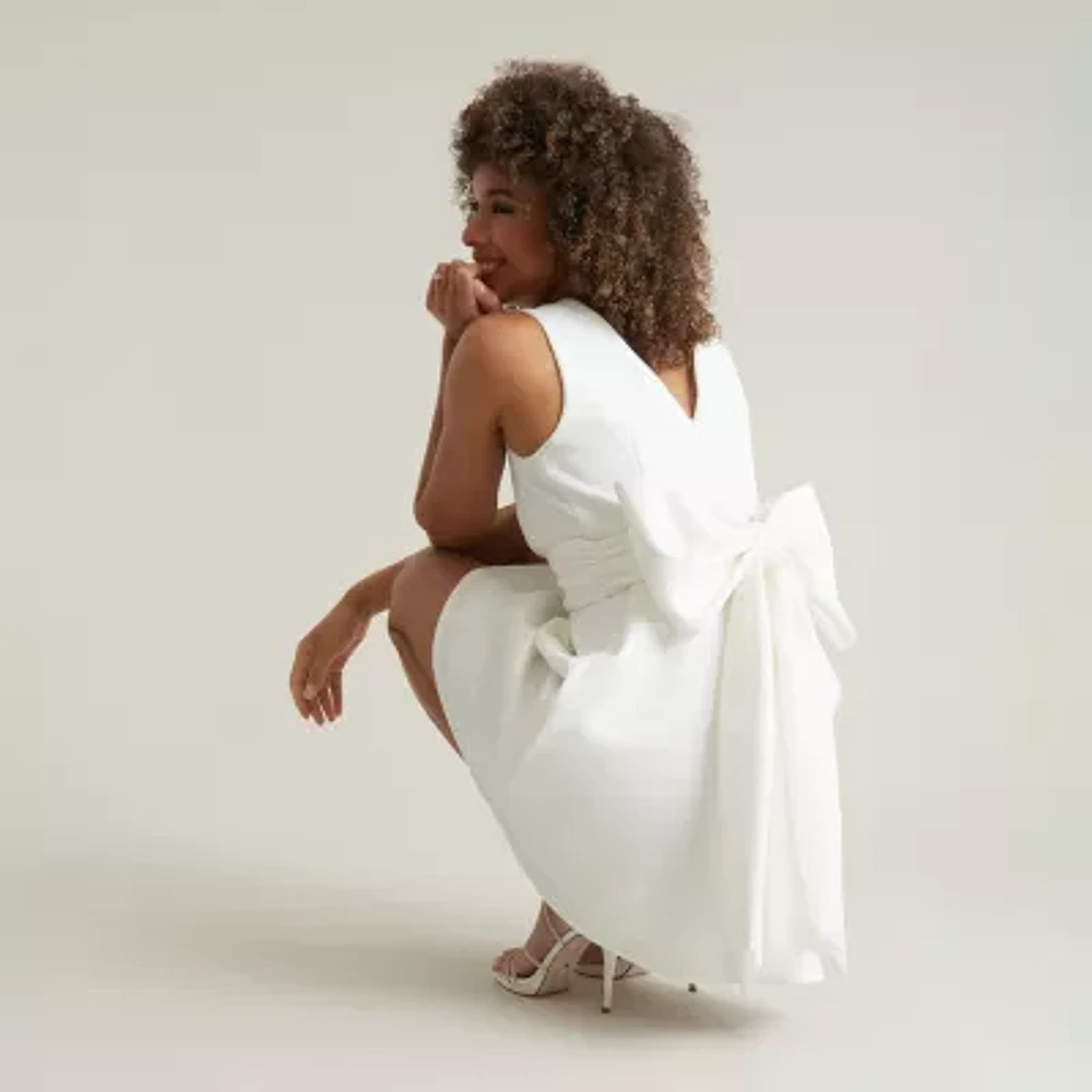 Clover And Sloane Womens Sleeveless Fit + Flare Dress