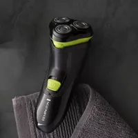 Remington UltraStyle Rechargeable Rotary Shaver