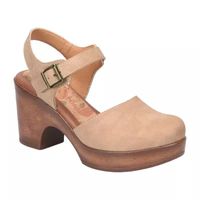 BOC by Born Natasha Womens Round Closed Toe Clogs