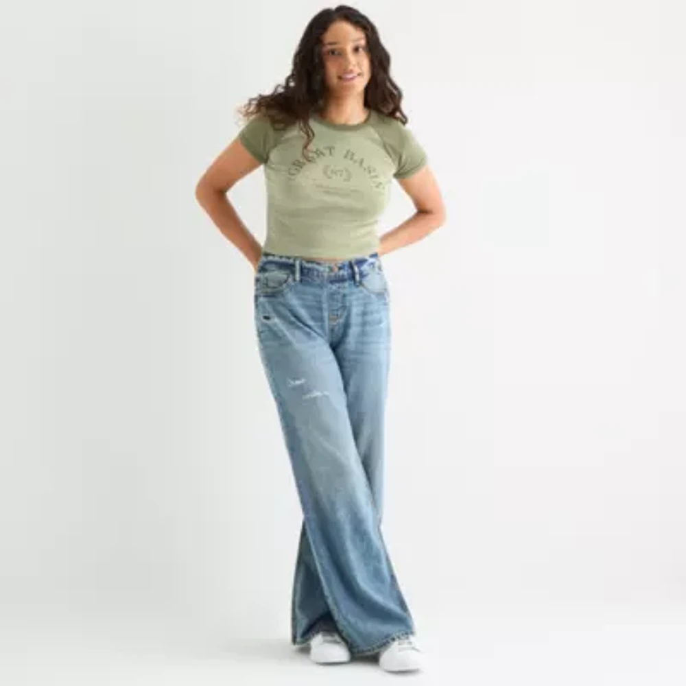 Arizona Adaptive Womens Easy-on + Easy-off Crew Neck Short Sleeve Juniors Graphic T-Shirt