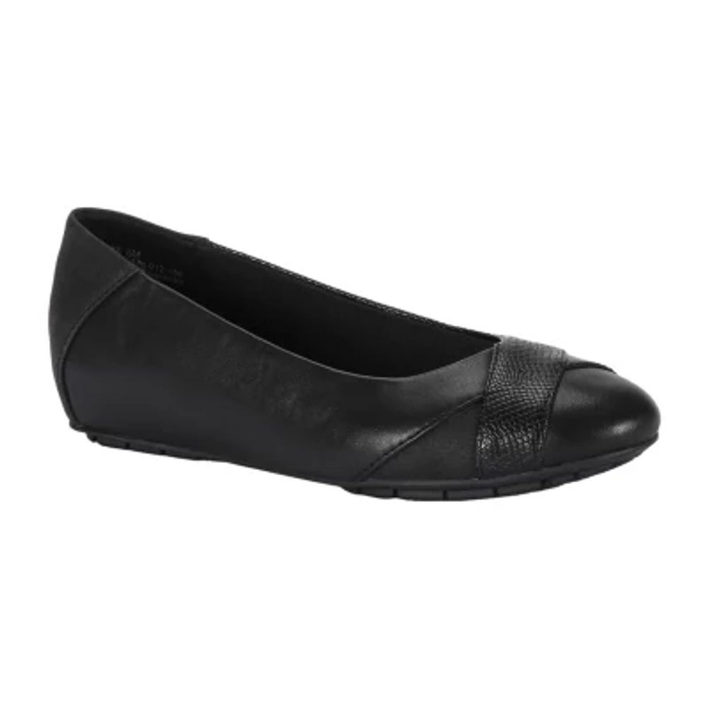 Btrue By Baretraps Kaylee Womens Round Closed Toe Slip-On Shoe