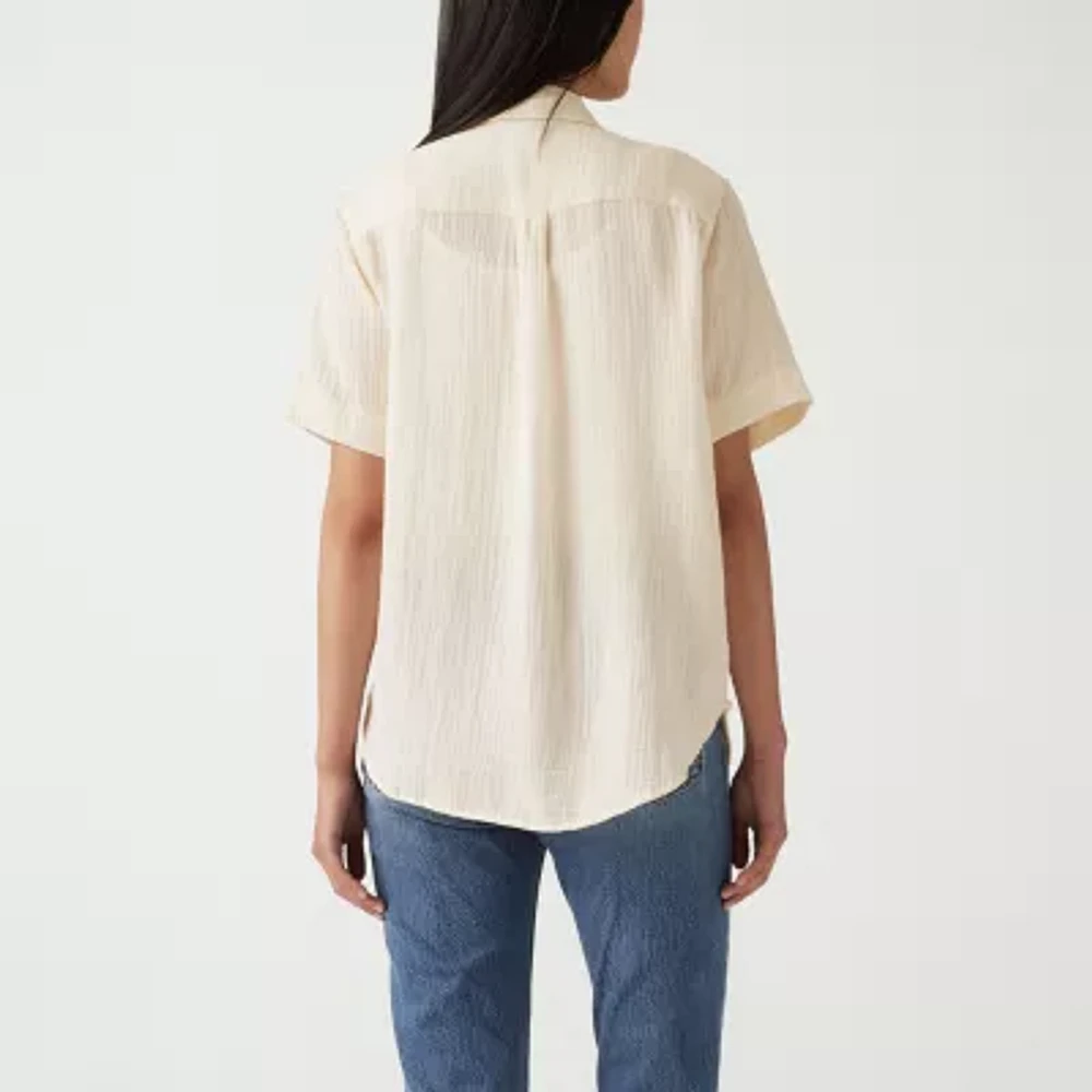 Levi's Womens Short Sleeve Regular Fit Button-Down Shirt