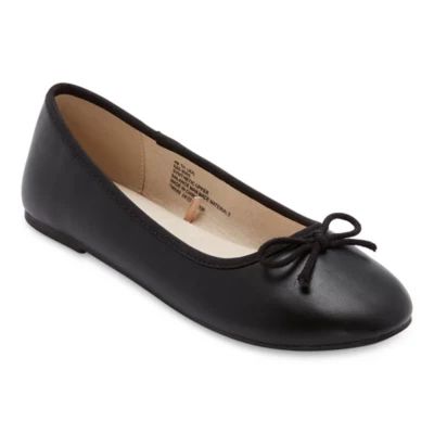 Thereabouts Little & Big  Girls Lexi Round Closed Toe Ballet Flats