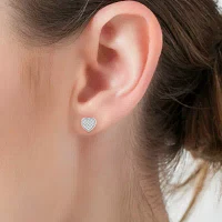 1/6 CT. T.W. Natural White Diamond 10K White Gold 8.4mm Heart Stud Earrings