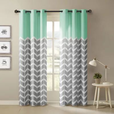 Intelligent Design Rayna Chevron Grommet Top Energy Saving Light-Filtering Set of 2 Curtain Panel
