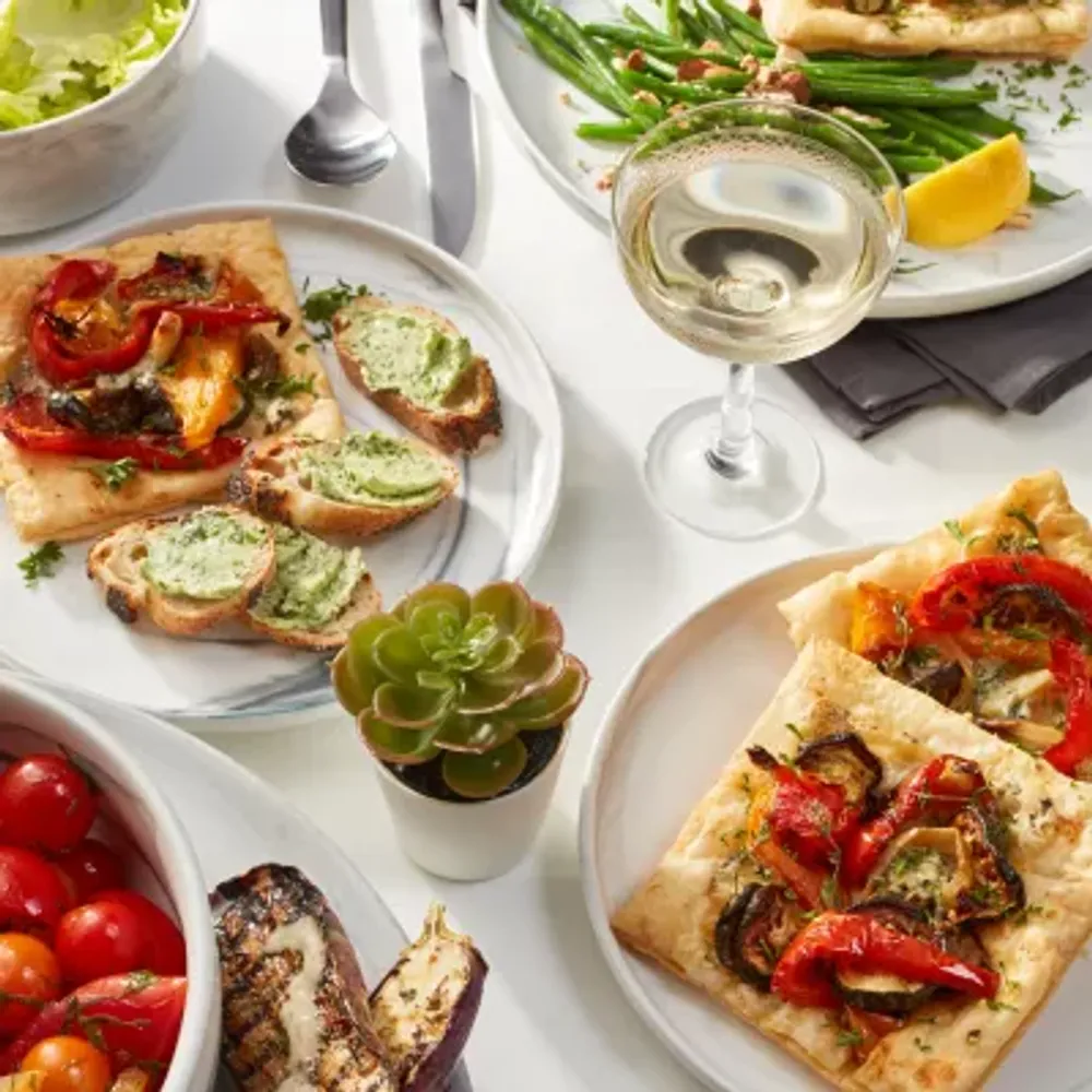 Stone + Lain Brighton 16-pc. Porcelain Dinnerware Set