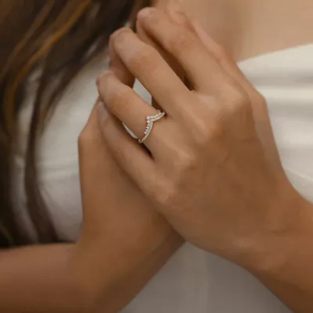 Womens 1/ CT. T.W. Natural White Diamond 10K Gold Wedding Band