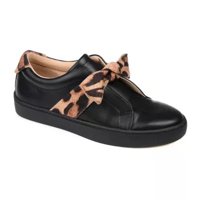 Journee Collection Abrina Womens Round Closed Toe Slip-On Shoe