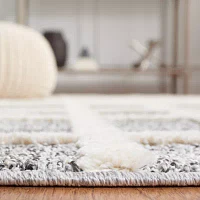 Martha Stewart Valery Geometric 4' X 6' Indoor Rectangular Area Rug