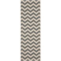 Safavieh Courtyard Collection Cennetig Chevron Indoor/Outdoor Runner Rug
