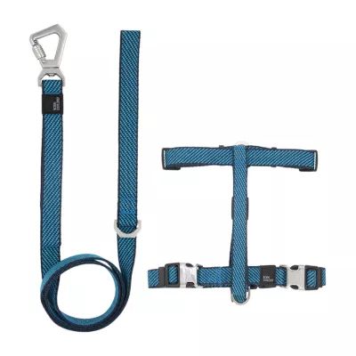 Pet Life Escapade' Outdoor Series 2-In-1 Convertible Leash Dog Harness
