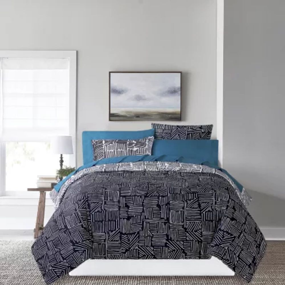 Home Expressions Holden Geometric Reversible Complete Bedding Set with Sheets