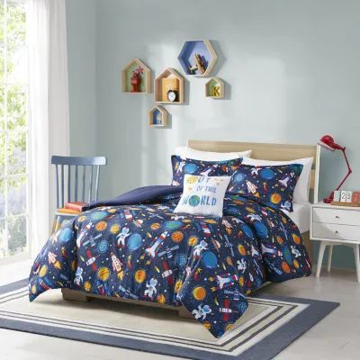 Intelligent Design Kids Conner Transportation Comforter Set with decorative pillow