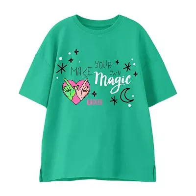 Big Kid Girls Crew Neck Short Sleeve Oversized Wicked Graphic T-Shirt