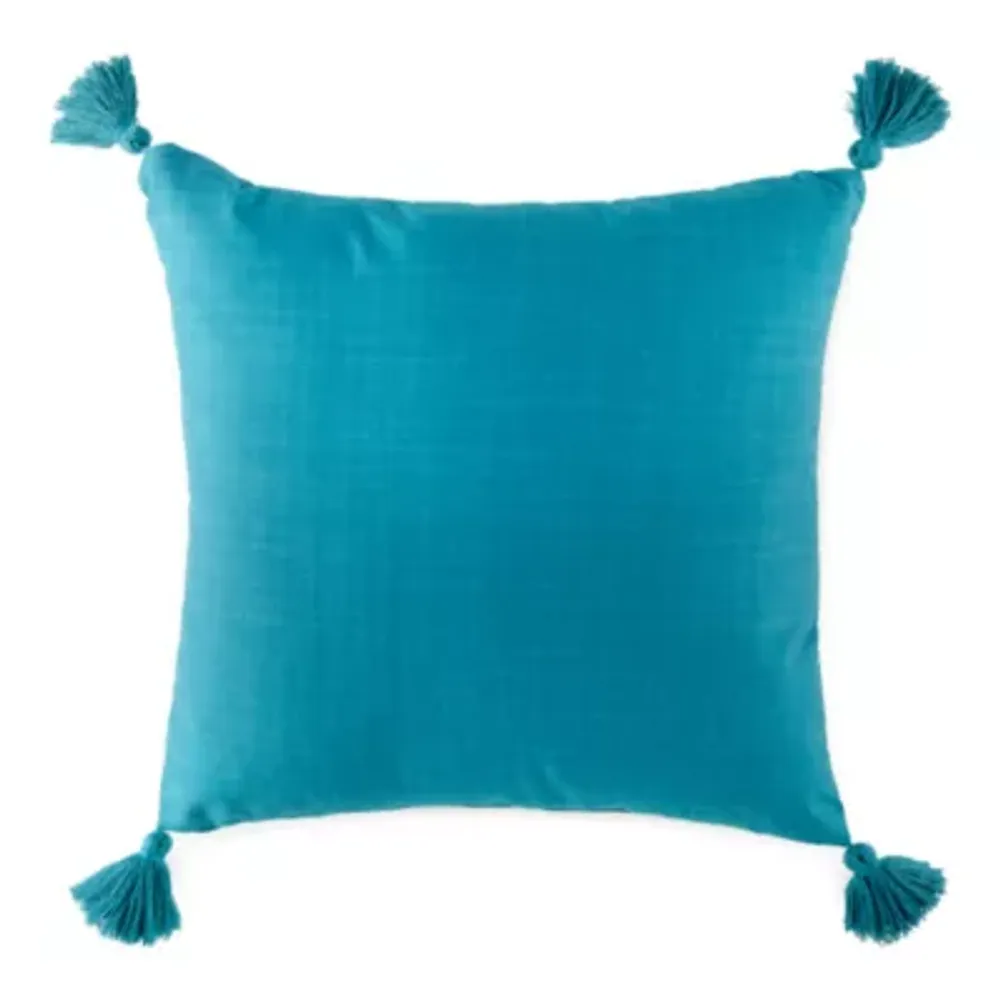 Distant Lands 18x18 Tufted Square Throw Pillow