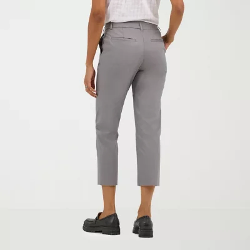 Lee Wrinkle Free Womens Stretch Fabric Straight Mid Rise Regular Fit Capri Pant