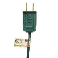 25-Count Opaque Pink C9 Mini Christmas Light Set  24ft Green Wire