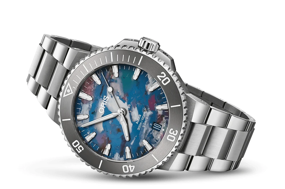 Shop aquis date upcycle calibre 400 in Canada | La Maison MonacoShop