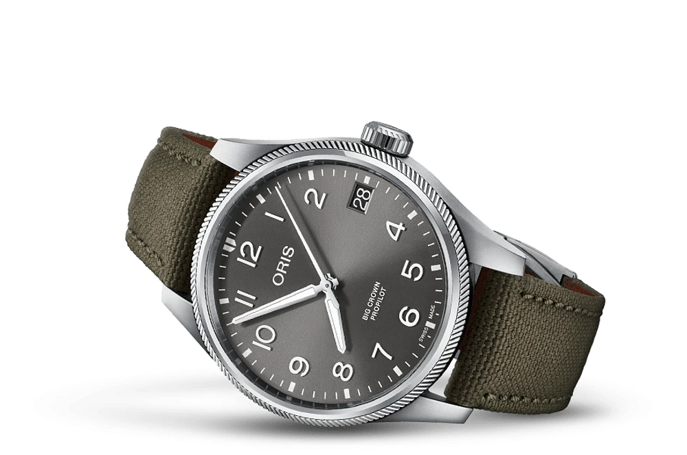 Shop big crown propilot big date in Canada | La Maison MonacoShop