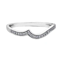 10K GOLD RING WITH DIAMONDS