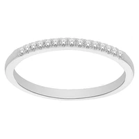 10K WHITE RING WITH DIAMONDS