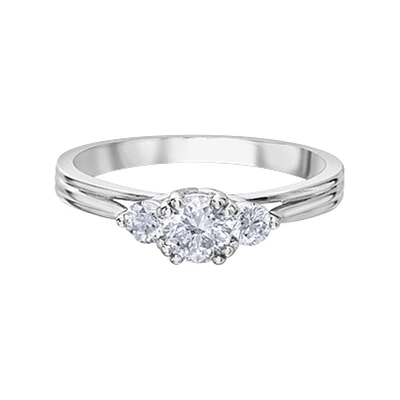 14K WHITE GOLD RING