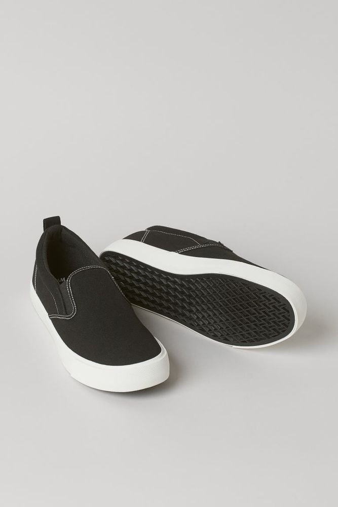 h&m upper canada mall