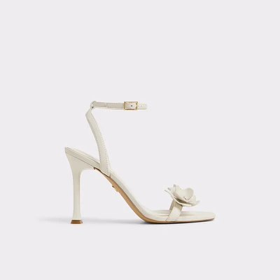 Daisylily White/Bone Women's Strappy sandals | ALDO Canada