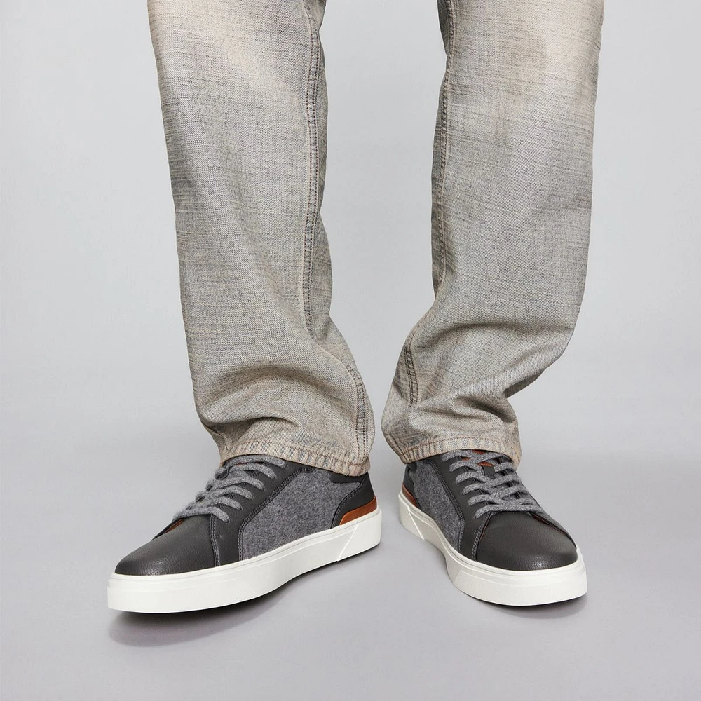Willio Gris Foncé Hommes Sneakers et baskets | ALDO Canada