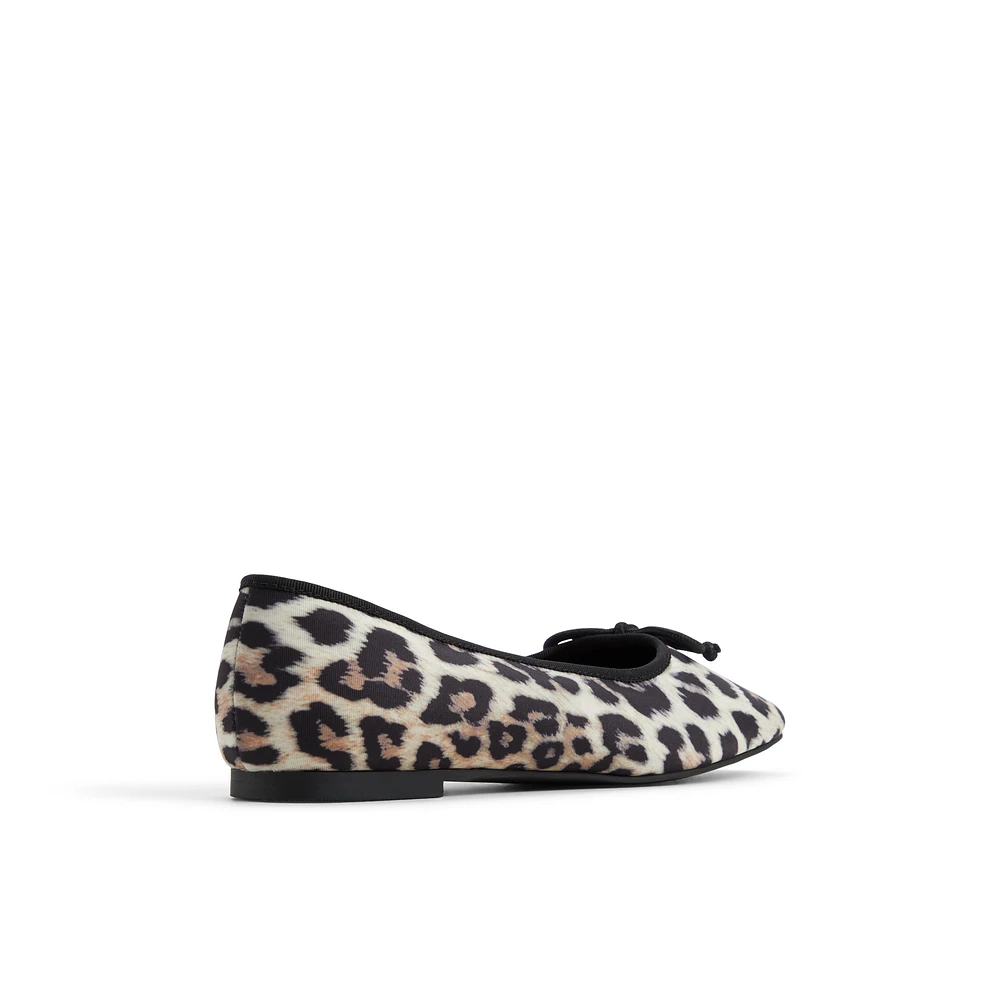 Camiille Brown Overflow Women's Animal Print Shoes Bags