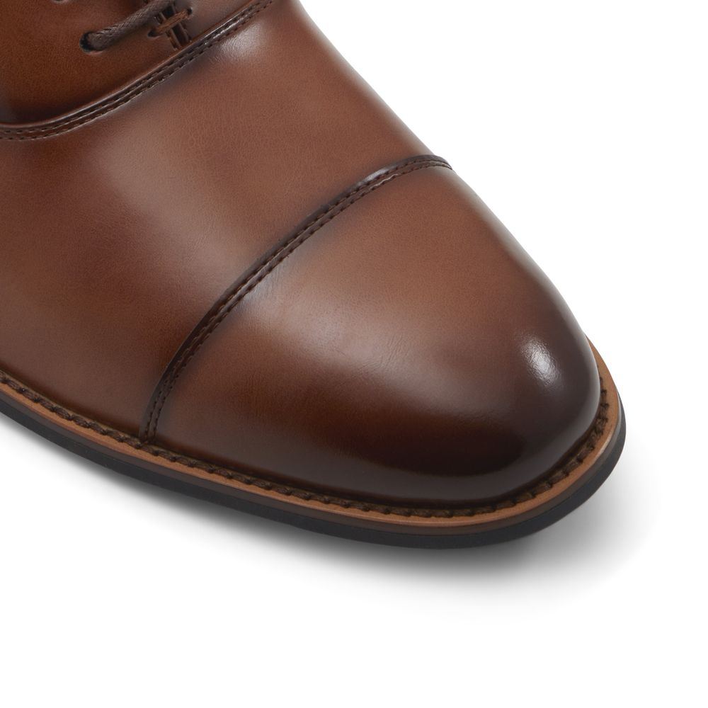 Carlisle Cognac Hommes Lacees | Boutique Spring Canada