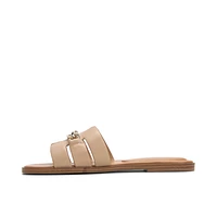 Serinna Beige Moyen Femmes Claquettes | Boutique Spring Canada