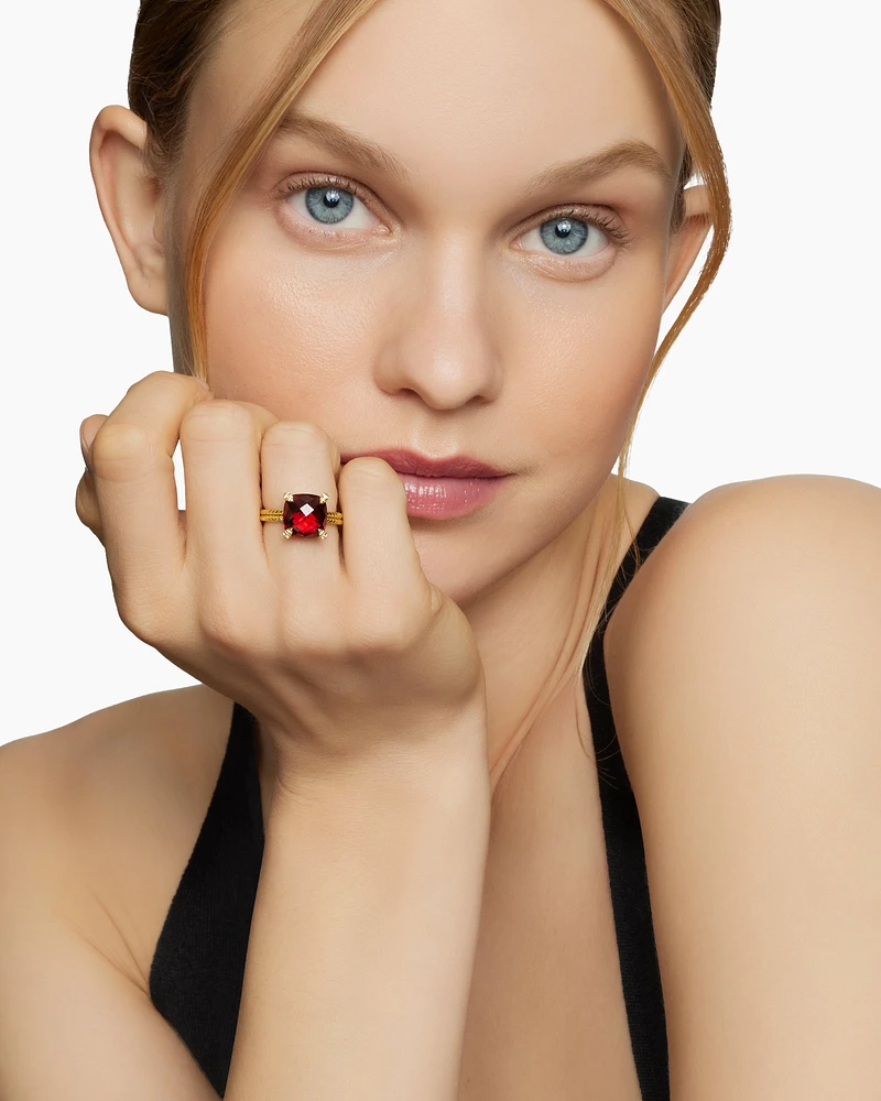 Chatelaine® Ring 18K Yellow Gold with Garnet and Diamonds, 11mm