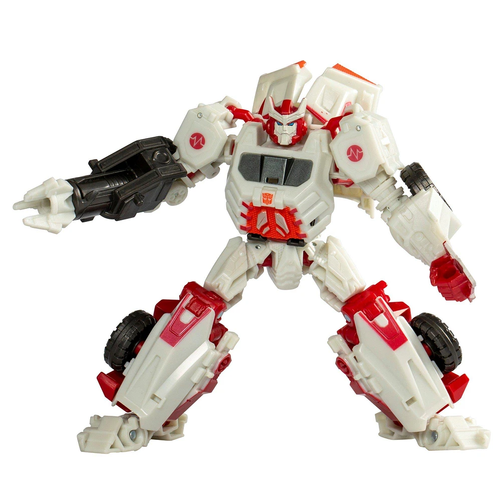 Hasbro Transformers Studio Series Deluxe Class 09 Gamer Edition Ratchet 6.5-in Action Figure