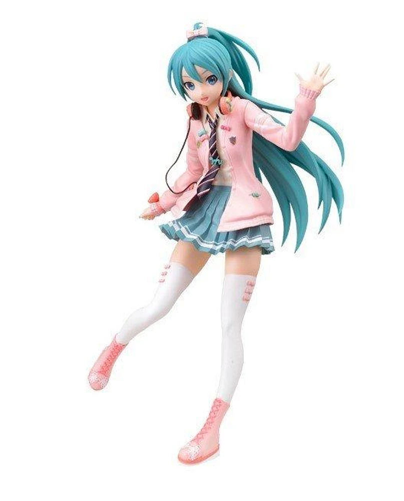 SEGA Hatsune Miku Project Diva Arcade Future Tone SPM 9.4-in Statue