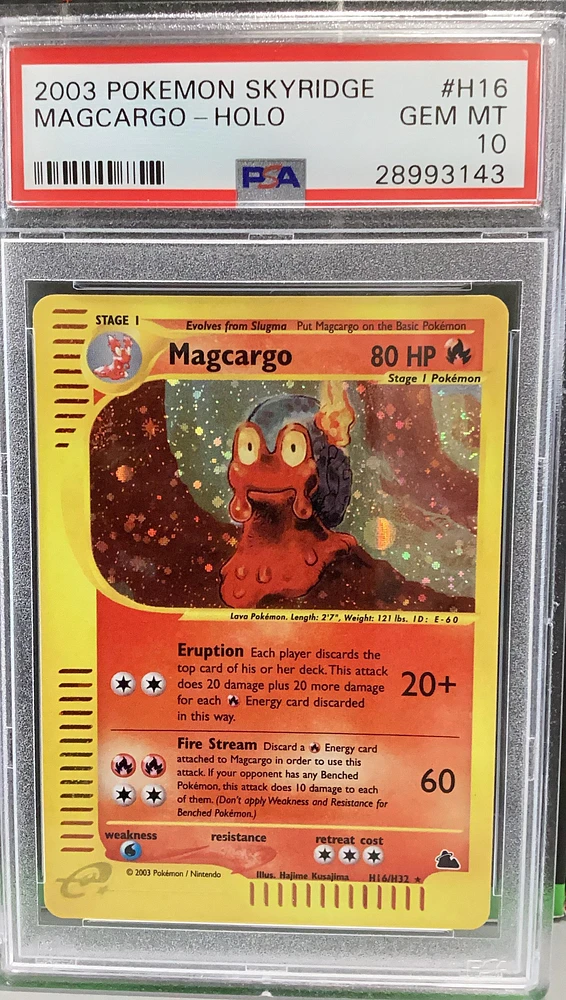 2003 Pokemon Skyridge H16 Magcargo-holo PSA 10