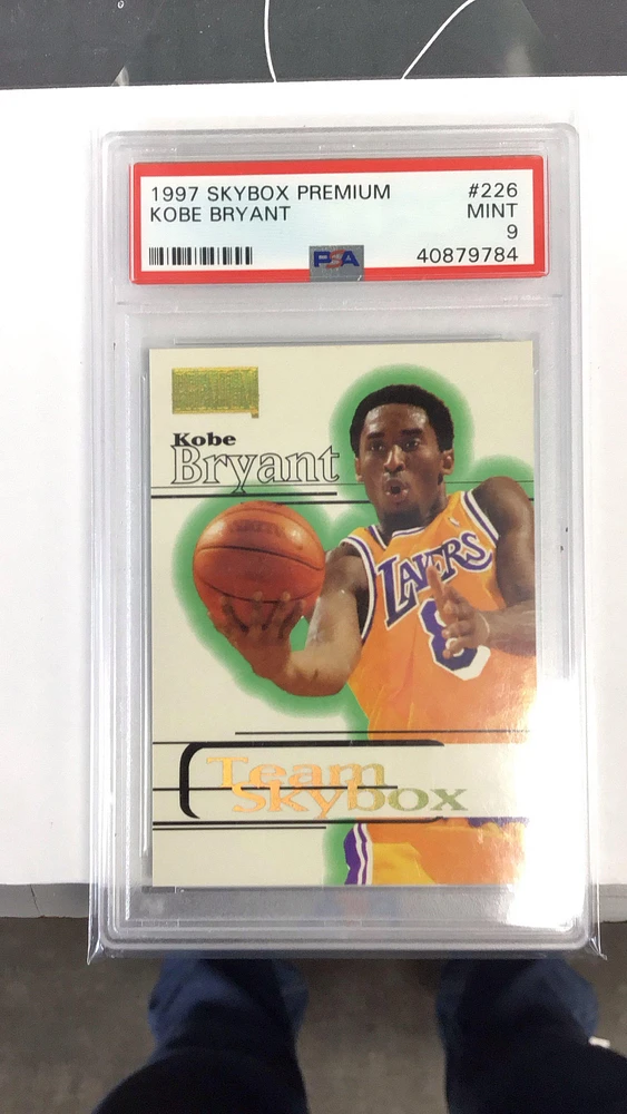 1997 Skybox Premium 226 Kobe Bryant PSA 9