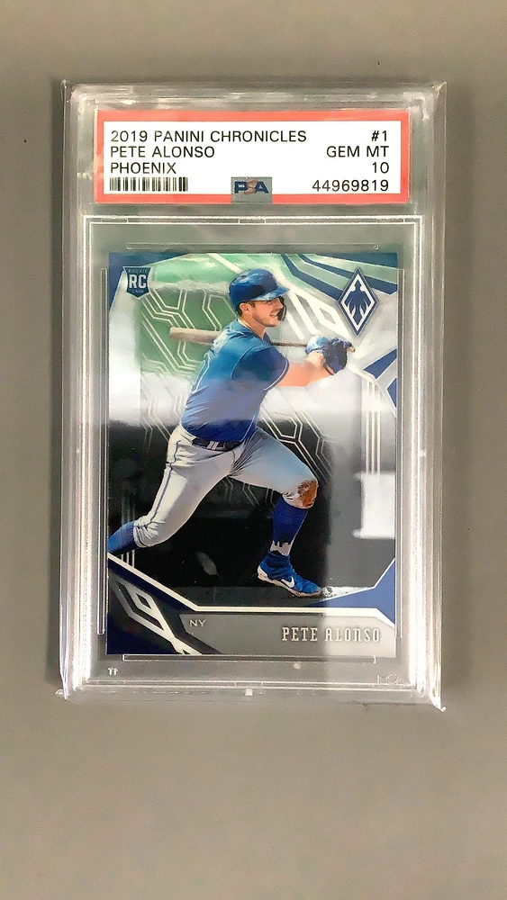 2019 Panini Chronicles Phoenix 1 Pete Alonso PSA 10