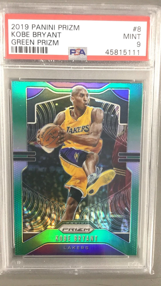 2019 Panini Prizm 8 Kobe Bryant PSA