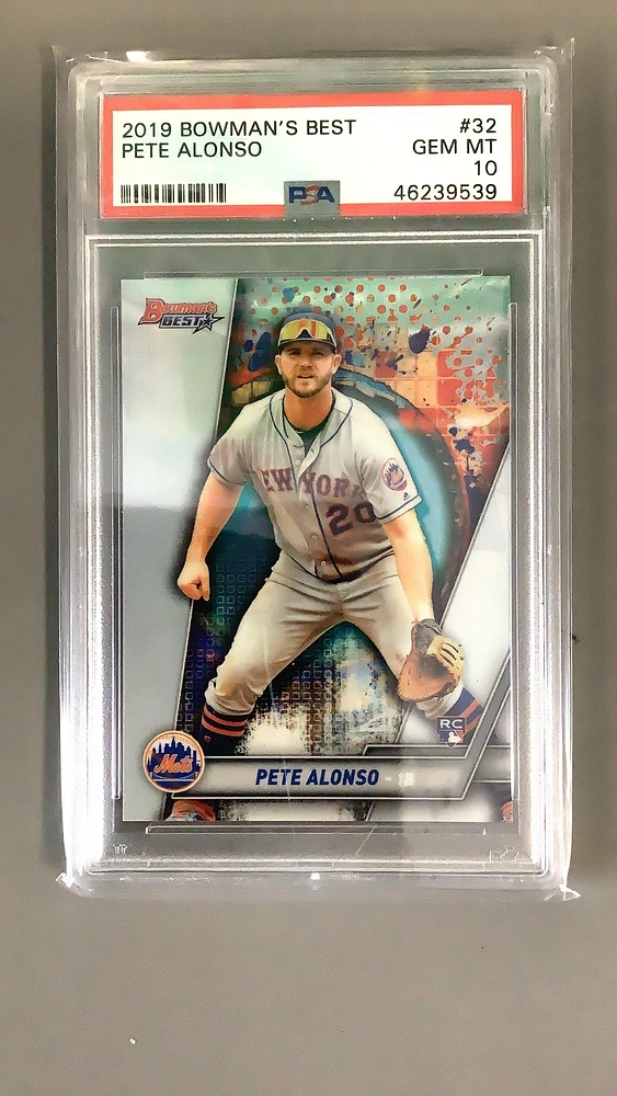 2019 Bowman's Best 32 Pete Alonso PSA 10