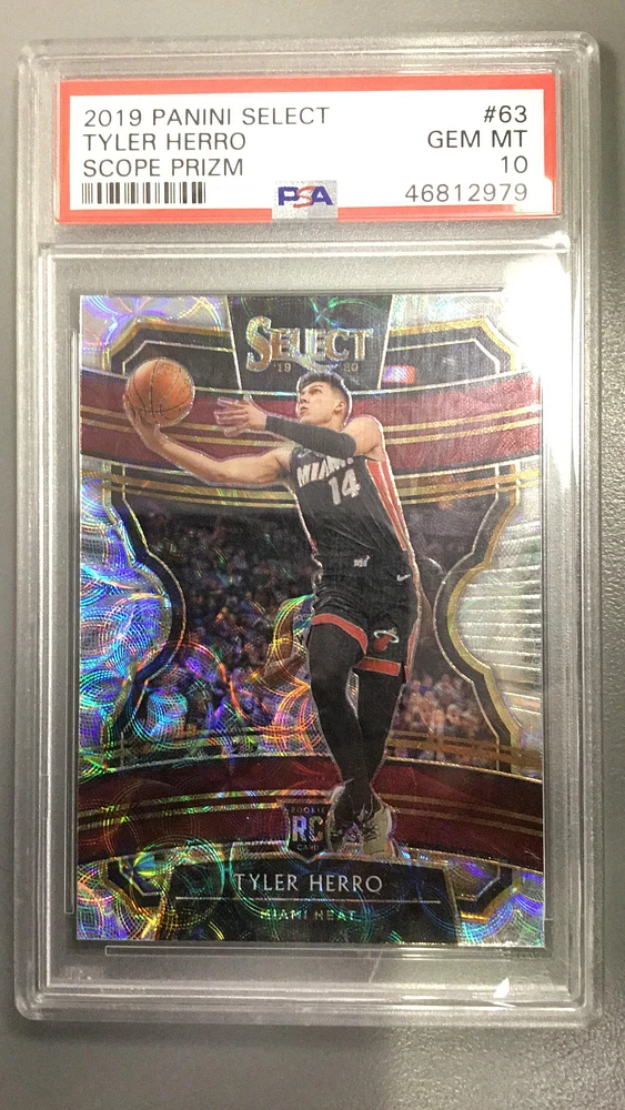 2019 Panini Select 63 Tyler Herro Scope Prizm PSA 10