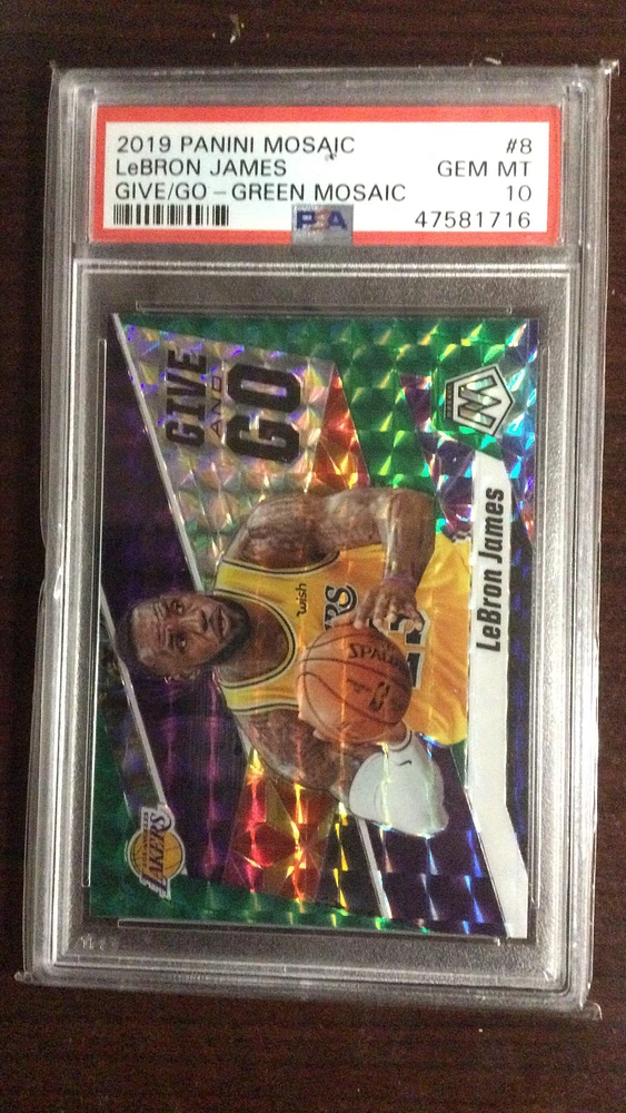 2019 Panini Mosaic Give And Go 8 Lebron James Mosaic PSA 10