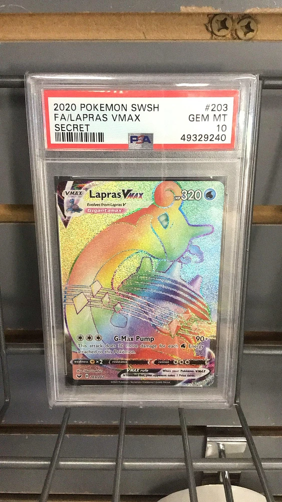 2020 Pokemon Sword & Shield 203 Fa/lapras Vmax PSA 10