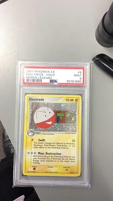 2004 Pokemon Ex Hidden Legends 5 Electrode-holo PSA 9