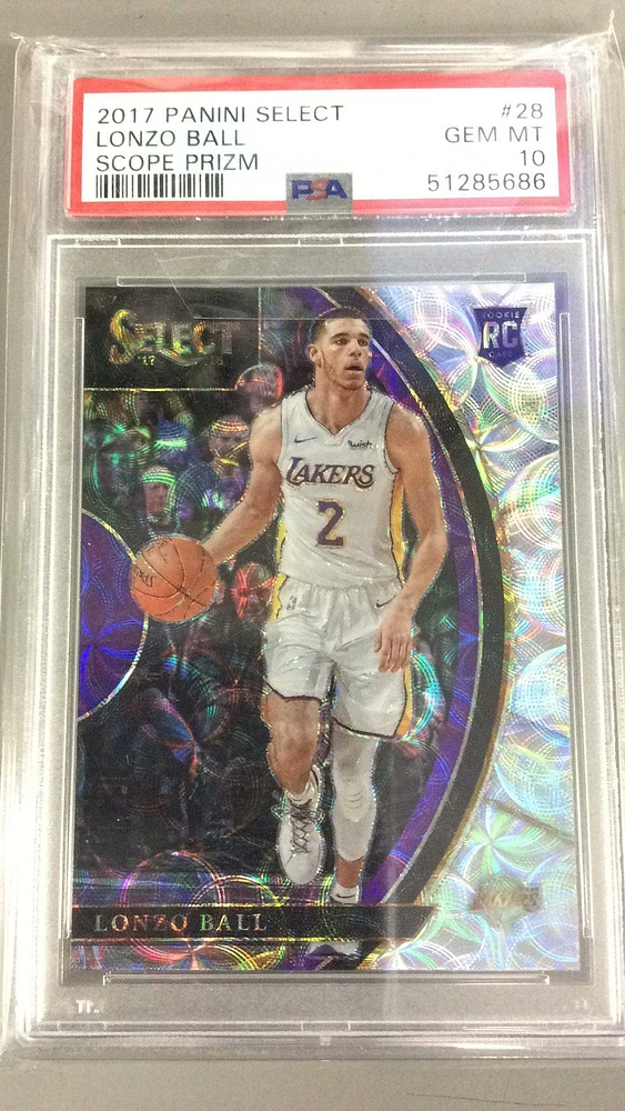 2017 Panini Select 28 Lonzo Ball Scope Prizm PSA 10